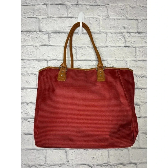 Jessica Simpson Breton pop weekender tote. - Picture 2 of 9